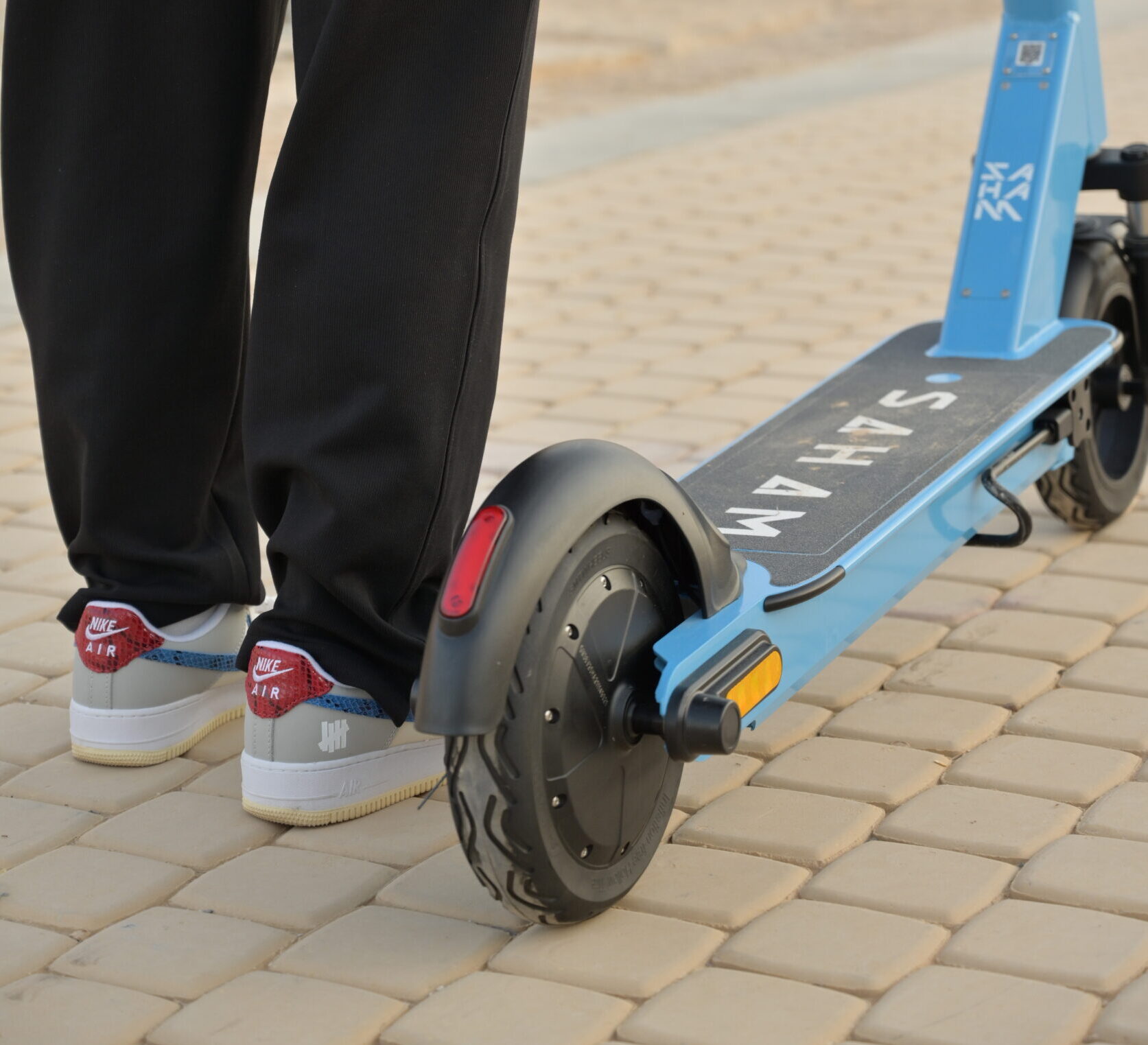 ما هو سكوتر سهم؟ ولماذا يُعد خيار التنقّل الذكي داخل المدينة